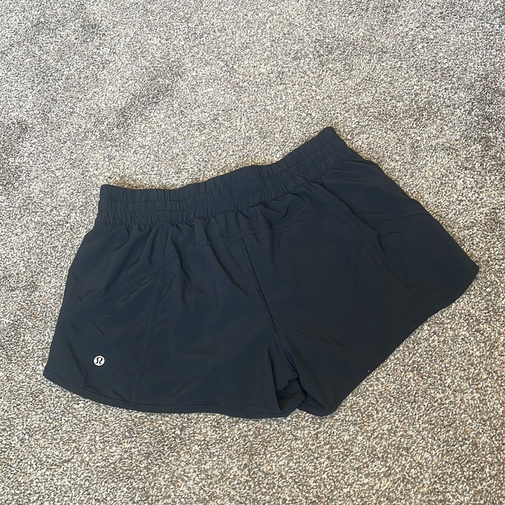 Tracker short